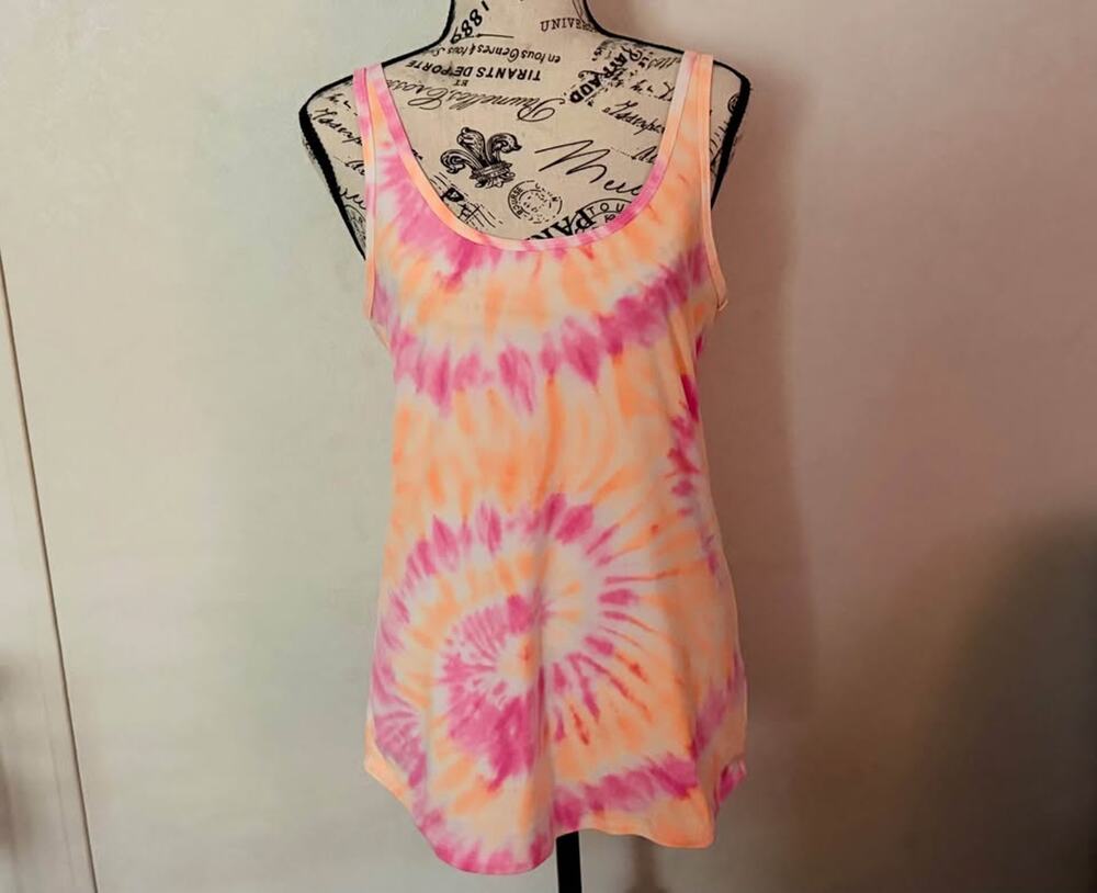 Women’s (Juniors) No Boundaries Spiral Tie-Dye Tank Top Size XL (15-17)